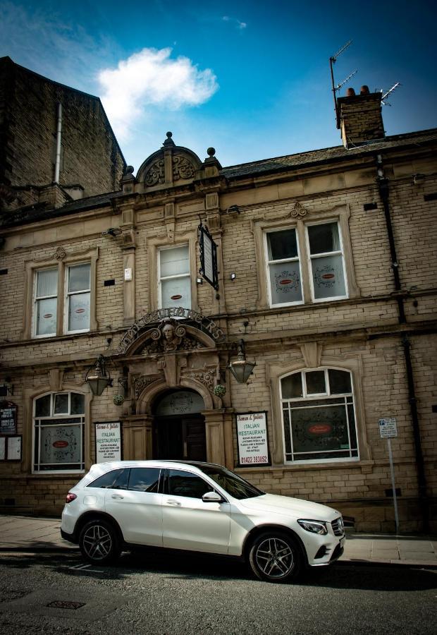 The Shakespeare Deluxe Hotel And Caribbean Restaurant Halifax Buitenkant foto