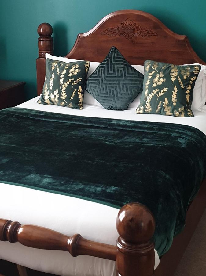 The Shakespeare Deluxe Hotel And Caribbean Restaurant Halifax Buitenkant foto